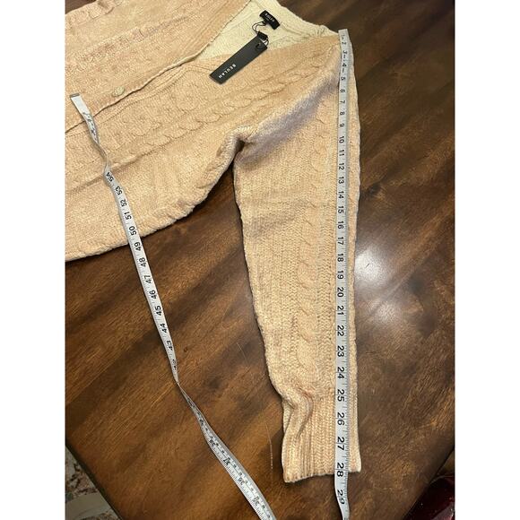 NWT Beulah Style Brielle Champagne Cable Knit Gold Metallic Cardigan Size All - Picture 13 of 14
